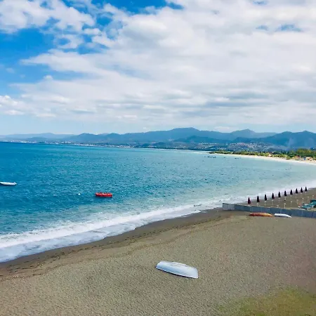 Apartman Mansarda Marinello *