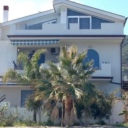 Mansarda Marinello Apartman Oliveri